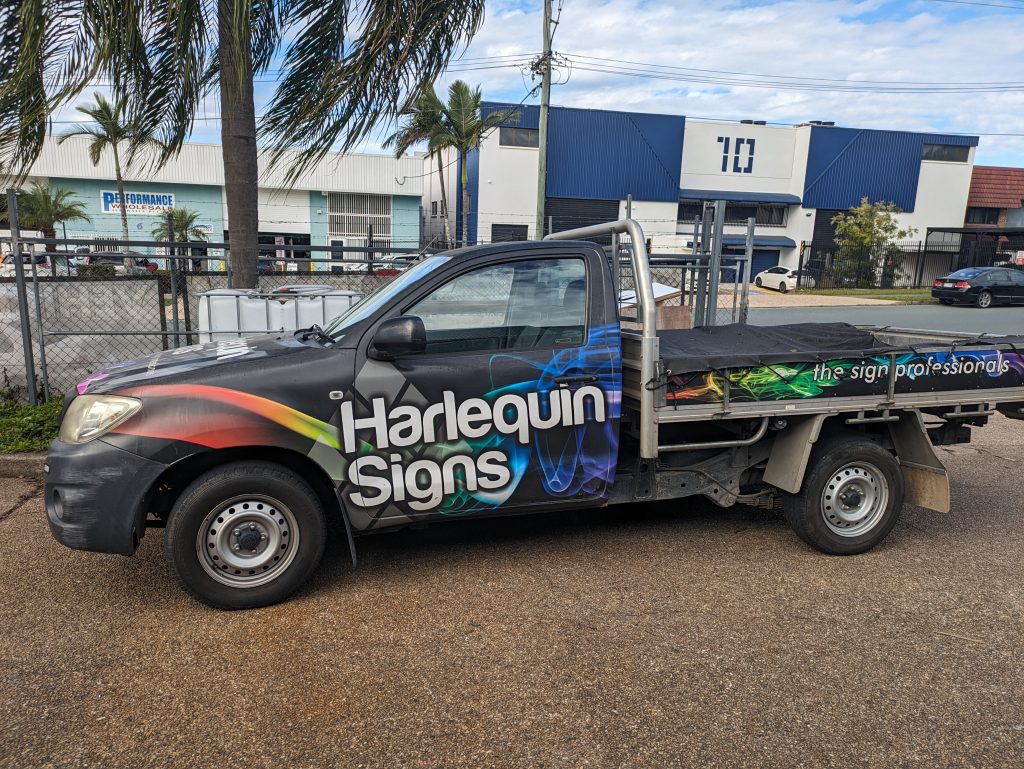 Harlequin Signs Car Branding